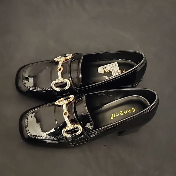 BRAND NEW BAMBOO DOLL RHINESTONE CHAIN LINING WOMEN'S LOAFERS - Picture 5 of 14